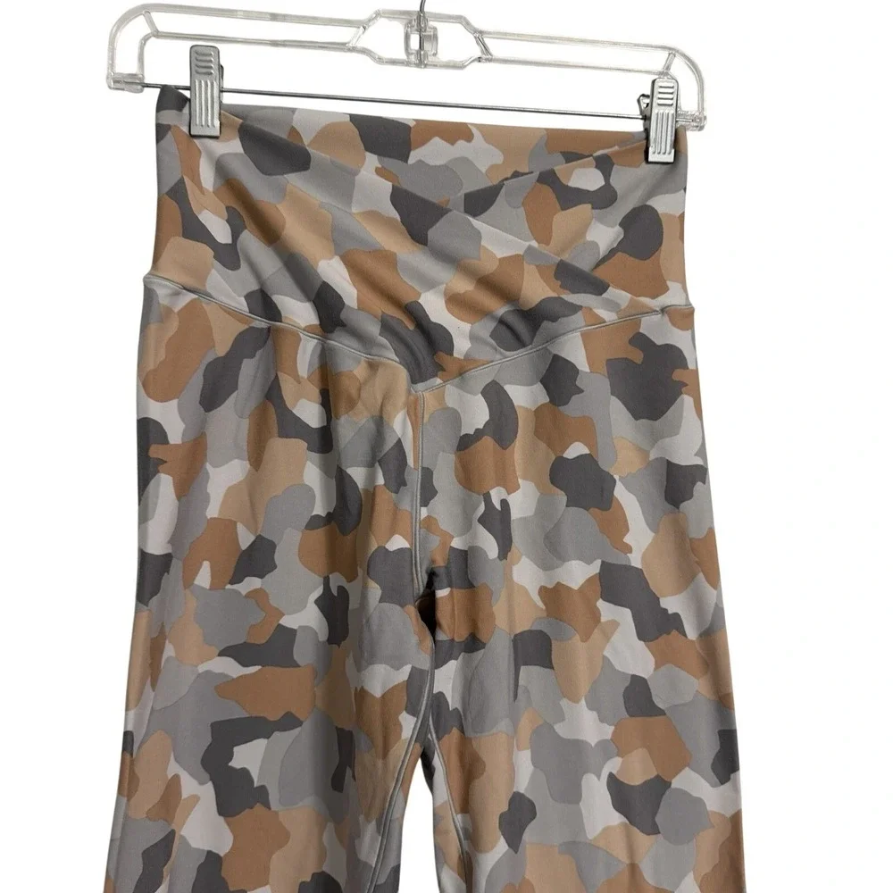 OFFLINE by Aerie Real Me‎ Crossover High Rise 7/8 Leggings Camo Tan Grey Large